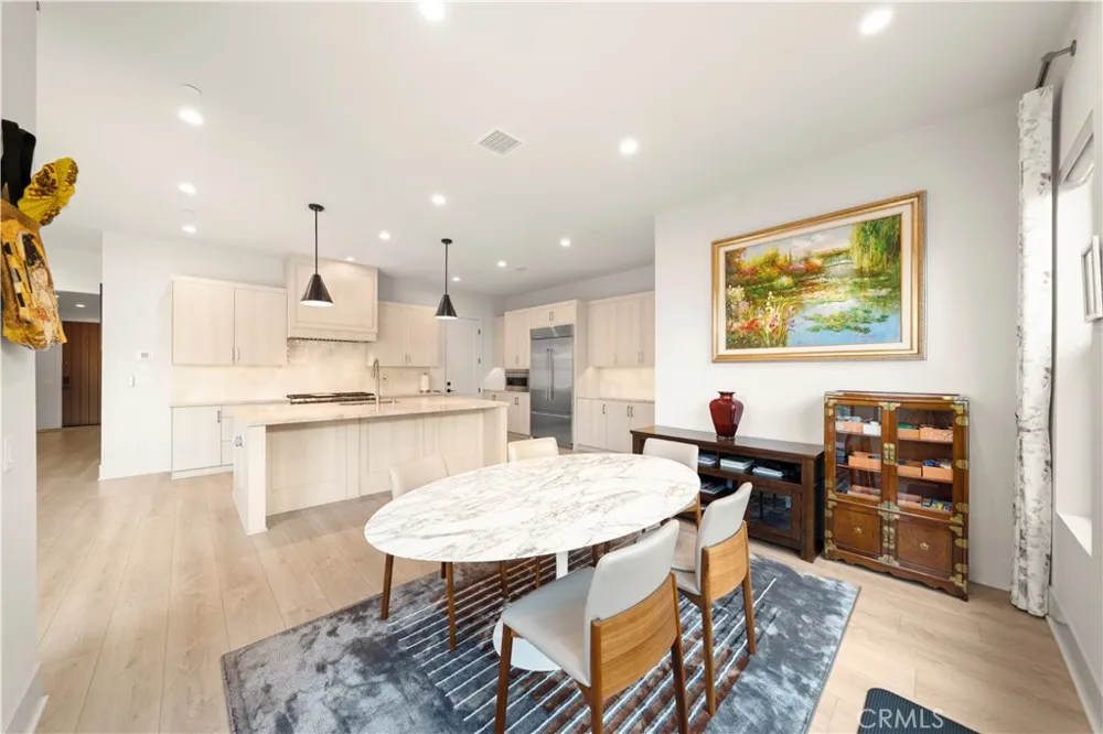 317 Brimwood Irvine, CA 92618