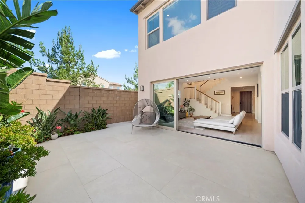317 Brimwood Irvine, CA 92618