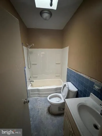 2449 NW SHIRLEY AVENUE Baltimore, MD 21215
