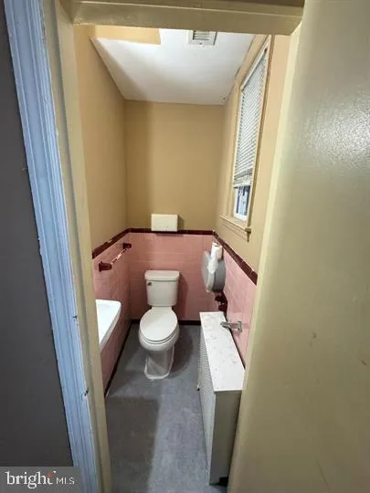 2449 NW SHIRLEY AVENUE Baltimore, MD 21215