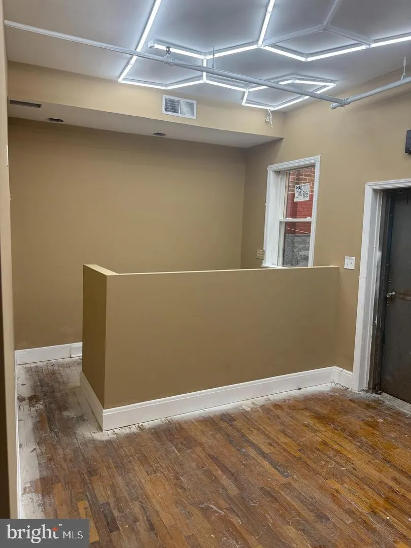 2449 NW SHIRLEY AVENUE Baltimore, MD 21215