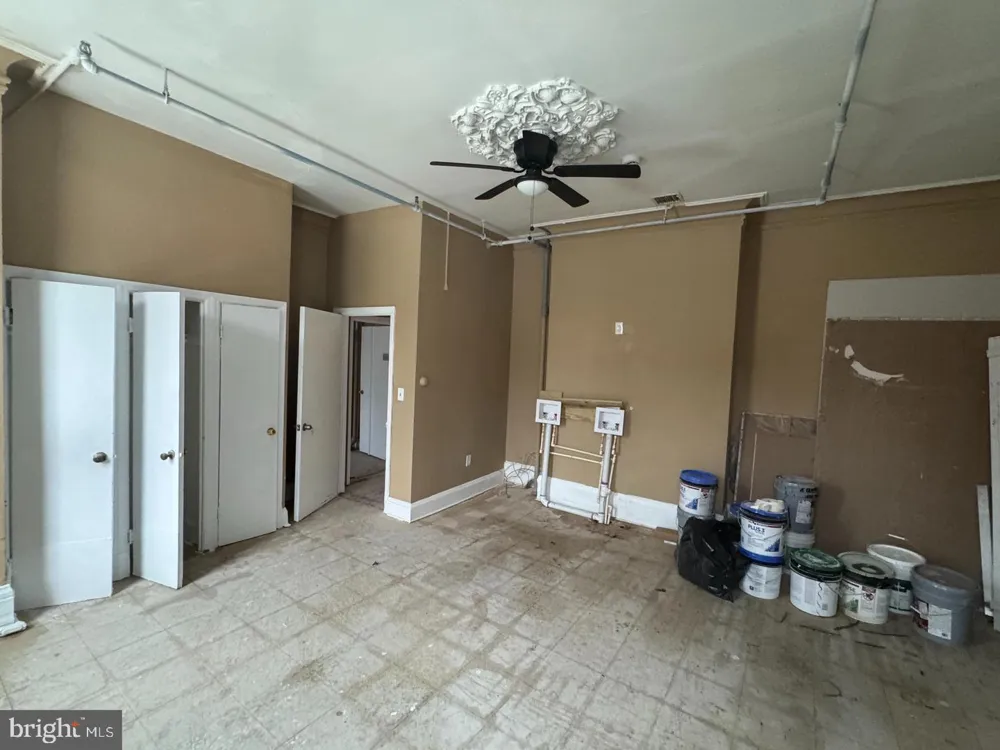 2449 NW SHIRLEY AVENUE Baltimore, MD 21215