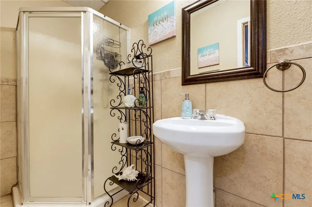 403 W Avenue F Copperas Cove, TX 76522