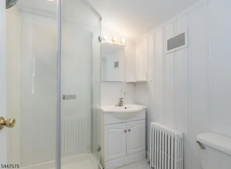 130 Littleton Rd Morris Plains, NJ 07950