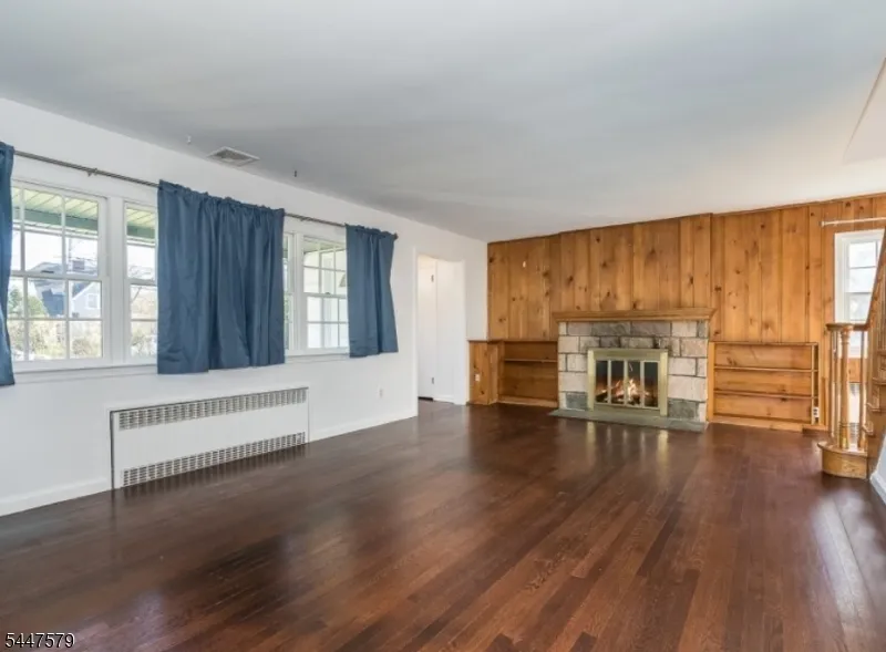 130 Littleton Rd Morris Plains, NJ 07950