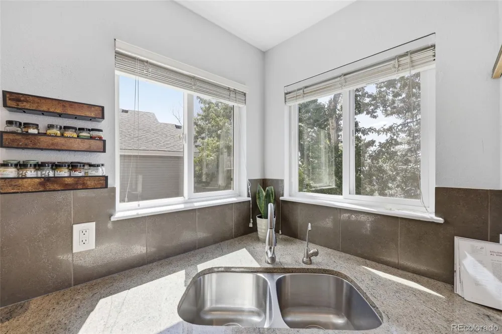 9339 Waterford Court Highlands Ranch, CO 80130