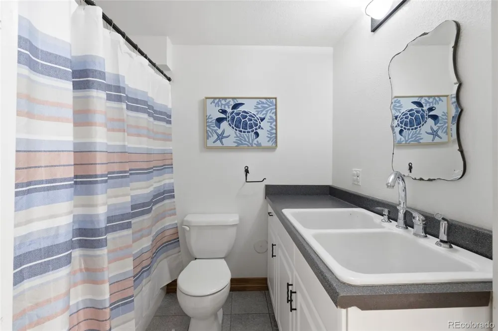 9339 Waterford Court Highlands Ranch, CO 80130