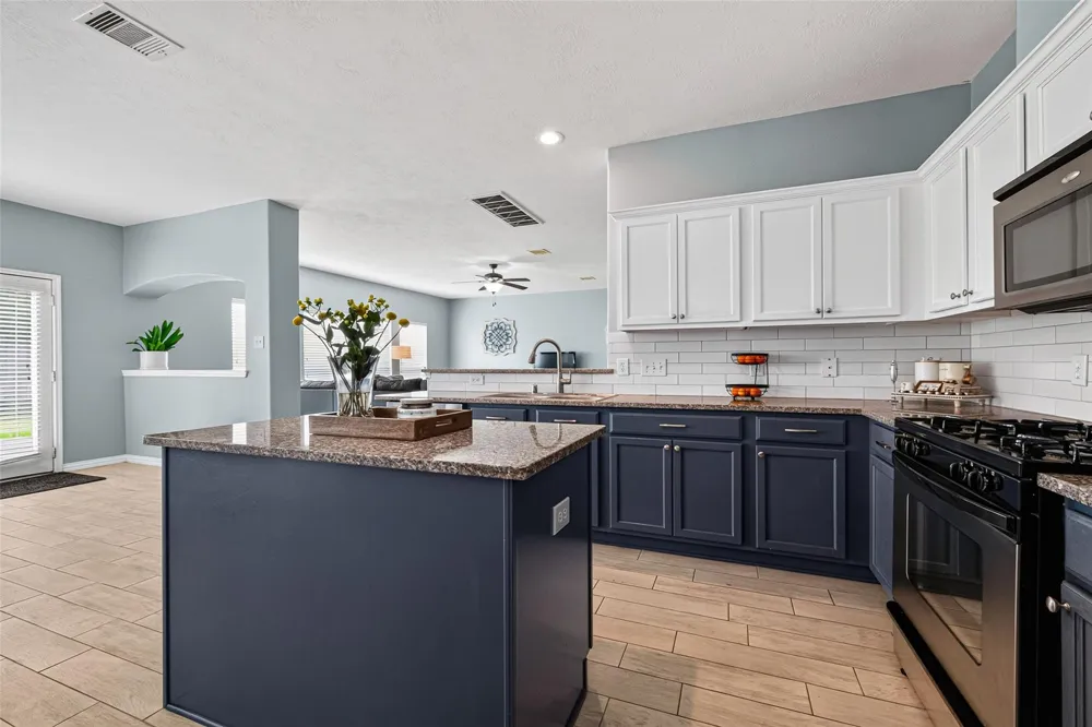 24930 Oconee Drive Tomball, TX 77375