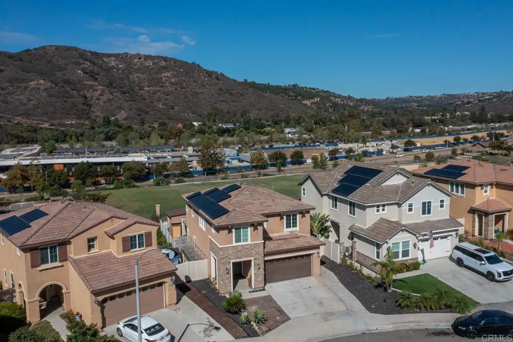 35534 Asturian Way Fallbrook, CA 92028