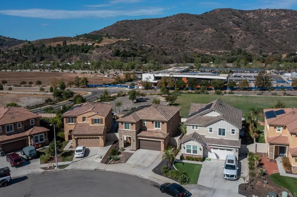 35534 Asturian Way Fallbrook, CA 92028
