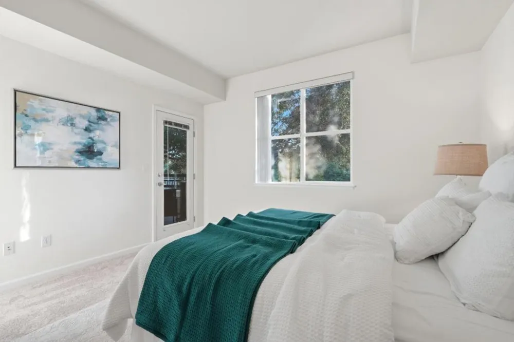1982 W Bayshore Road #214 East Palo Alto, CA 94303