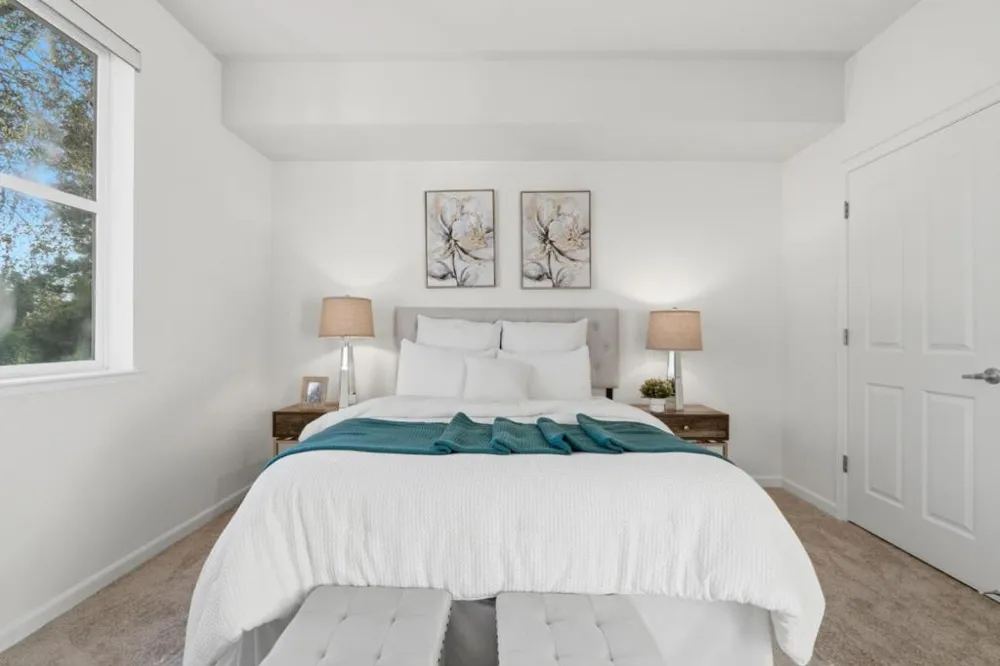 1982 W Bayshore Road #214 East Palo Alto, CA 94303