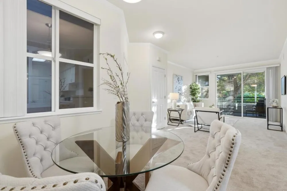 1982 W Bayshore Road #214 East Palo Alto, CA 94303