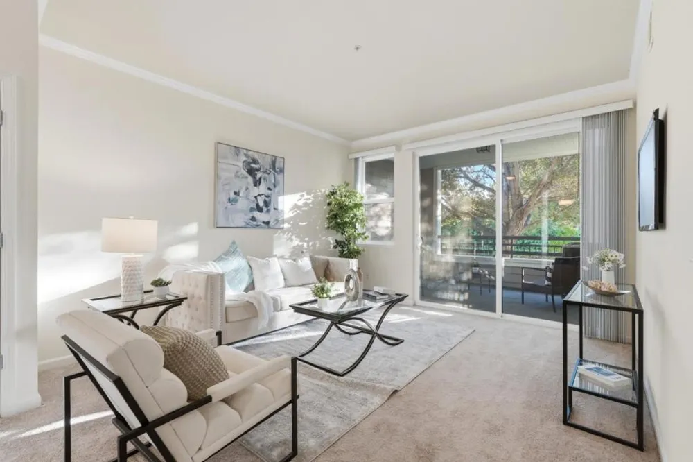 1982 W Bayshore Road #214 East Palo Alto, CA 94303