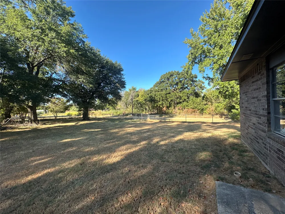 100 Race Avenue Boswell, OK 74727