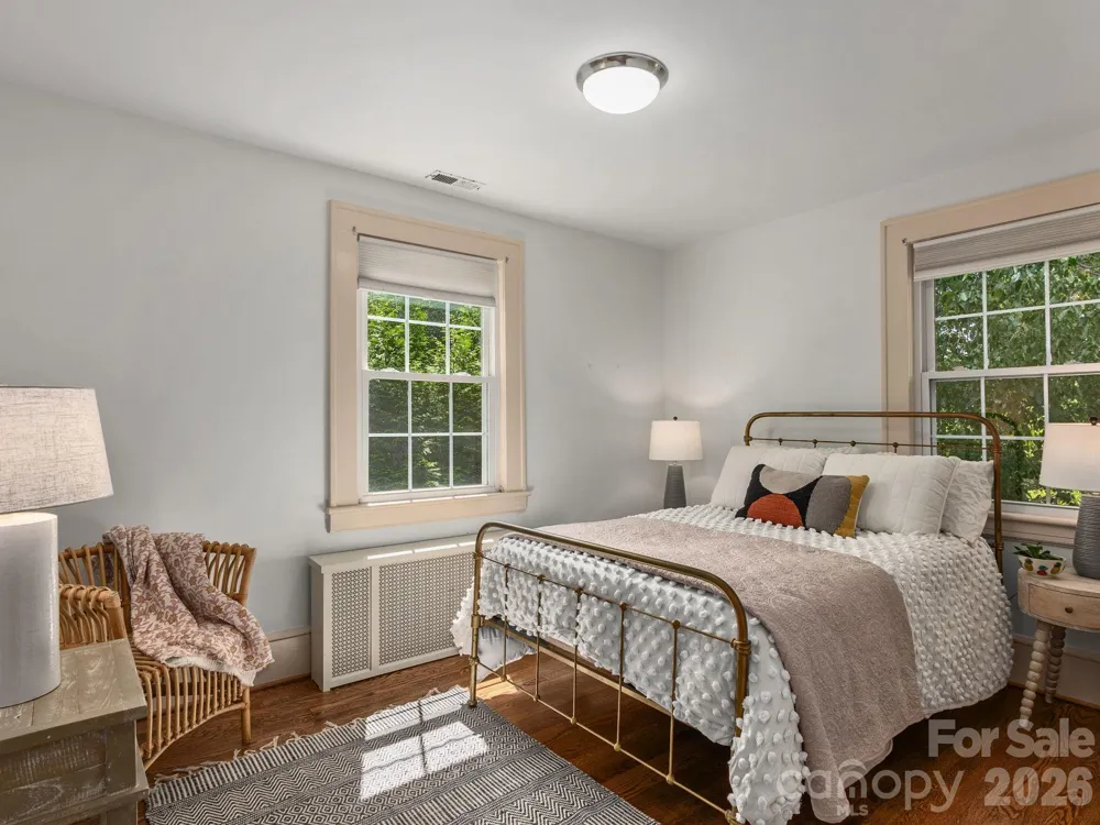 303 Country Club Road Asheville, NC 28804