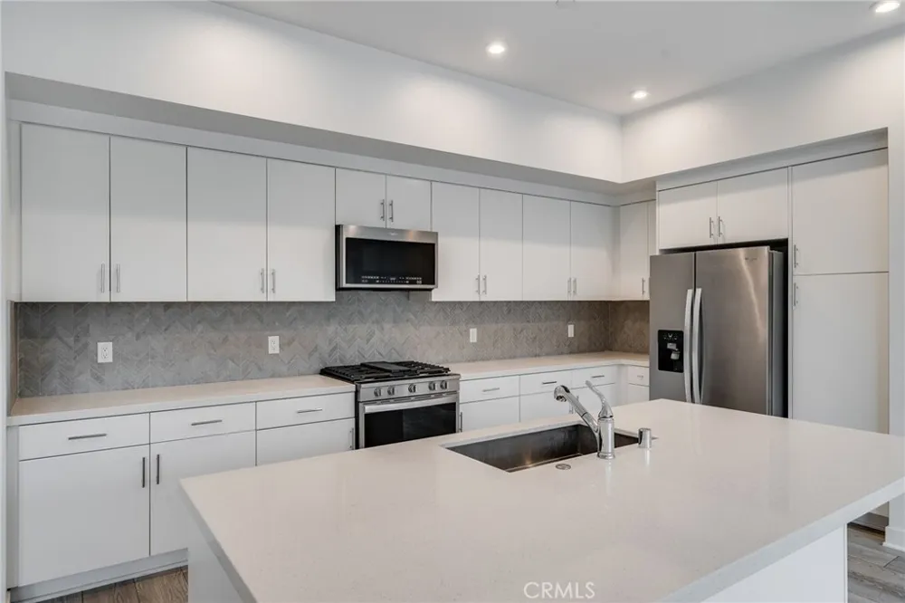 1338 S Urbana Anaheim, CA 92805