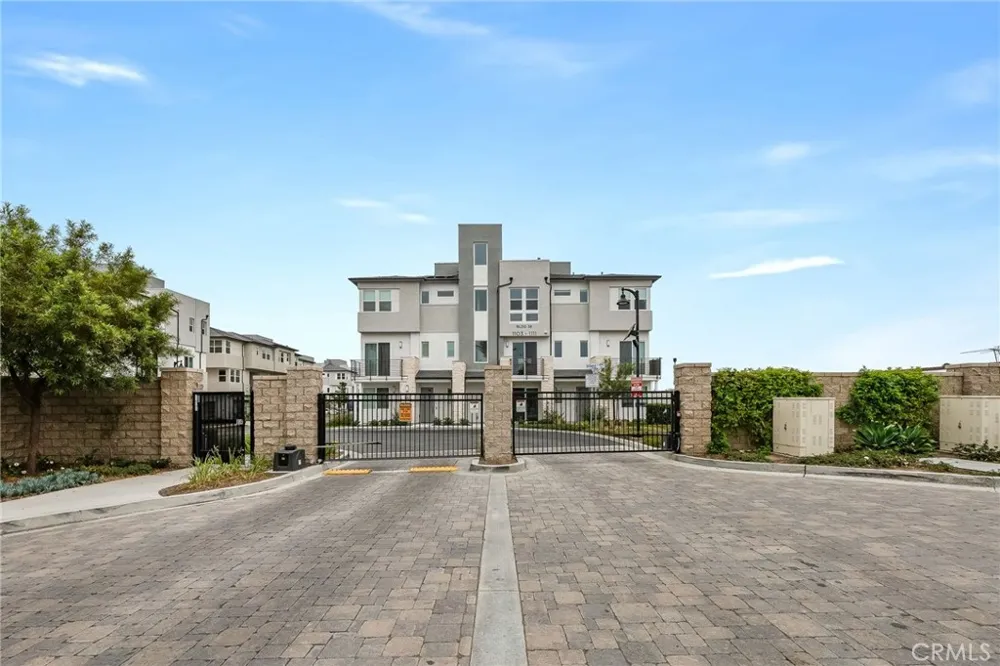 1338 S Urbana Anaheim, CA 92805