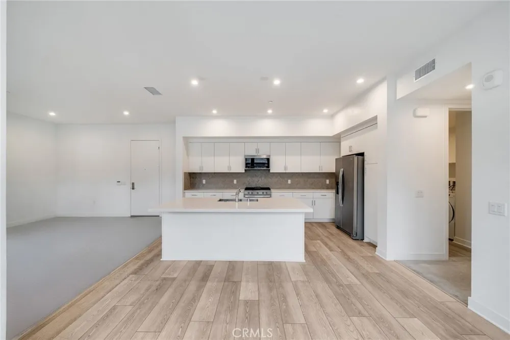 1338 S Urbana Anaheim, CA 92805