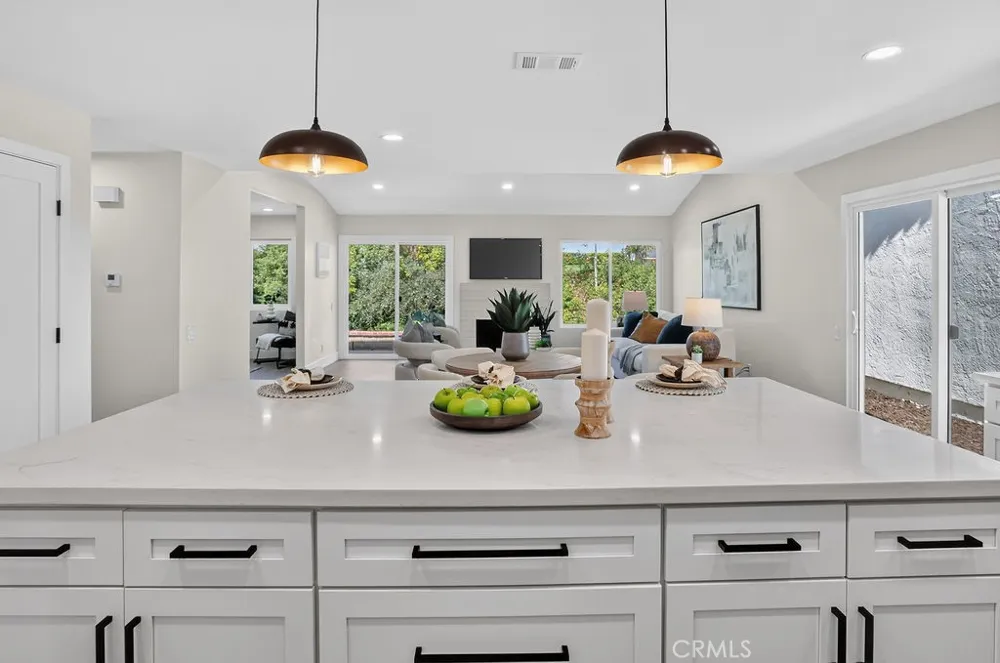24056 Calendula Mission Viejo, CA 92692