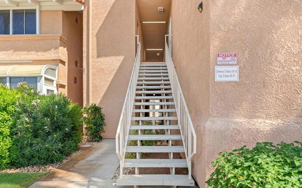 69130 Gerald Ford Drive #41 Cathedral City, CA 92234