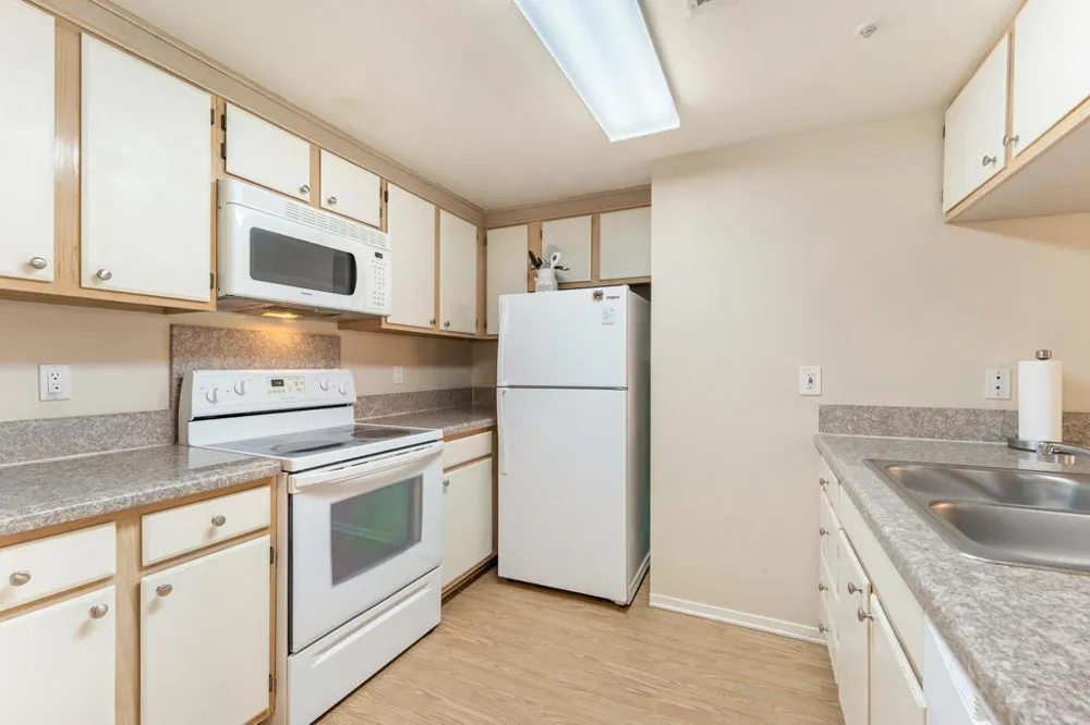 69130 Gerald Ford Drive #41 Cathedral City, CA 92234