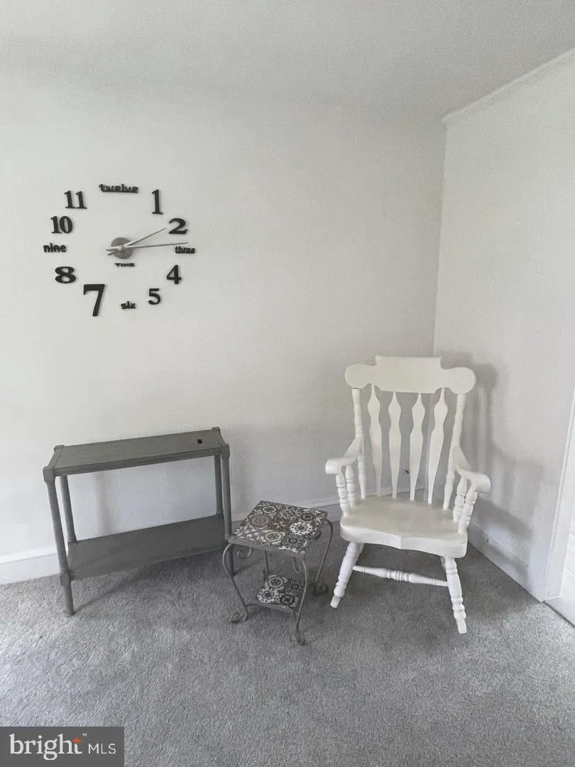 8 MONTGOMERY AVENUE #2F Glenside, PA 19038