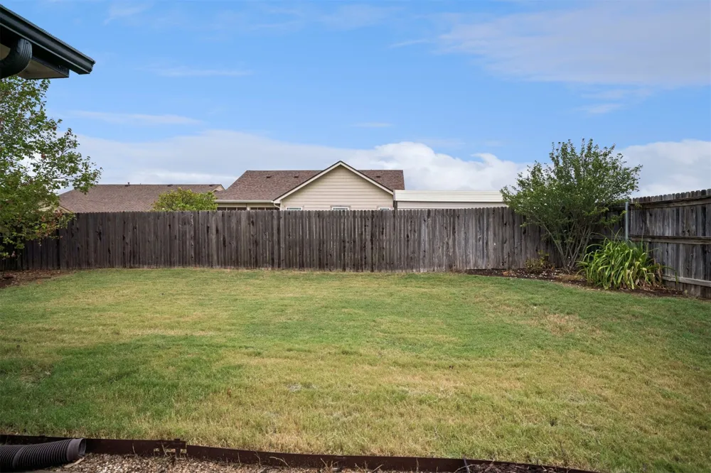 203 W 45th Place Sand Springs, OK 74063