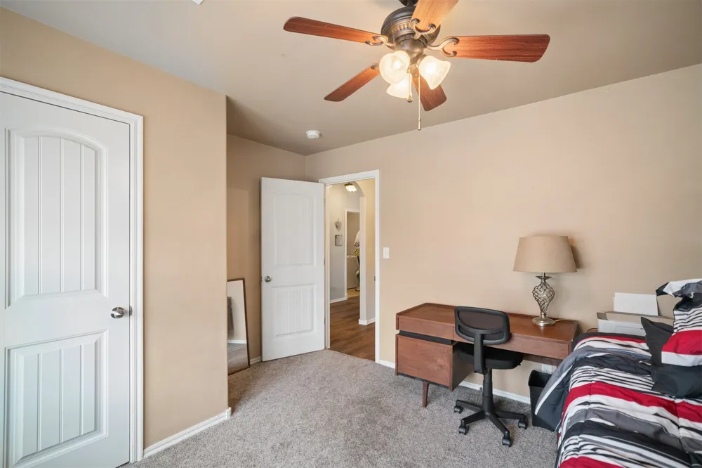 203 W 45th Place Sand Springs, OK 74063