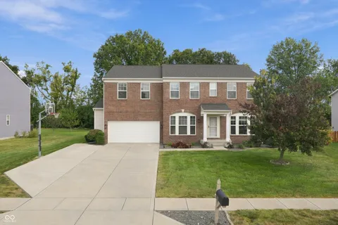 2223 McGregor Court