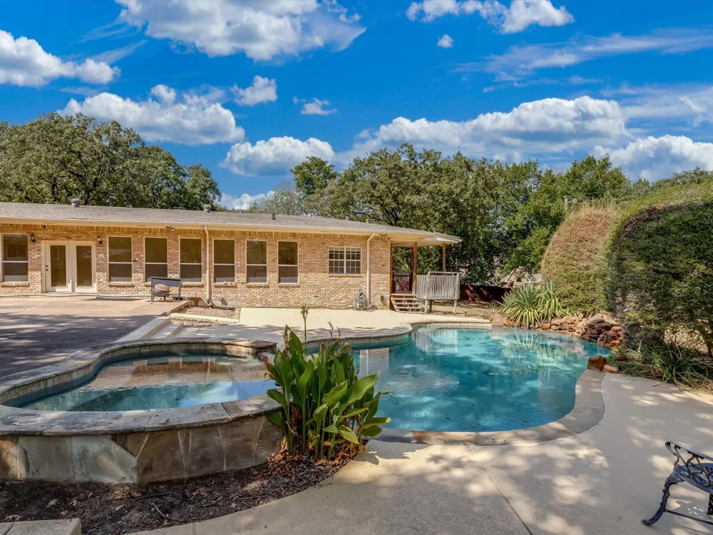 805 Belinda Drive Keller, TX 76248