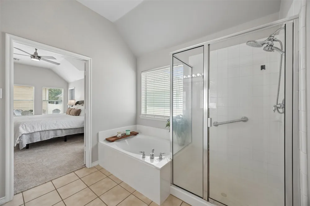 1117 King George Lane Savannah, TX 76227