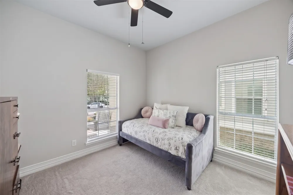 1117 King George Lane Savannah, TX 76227
