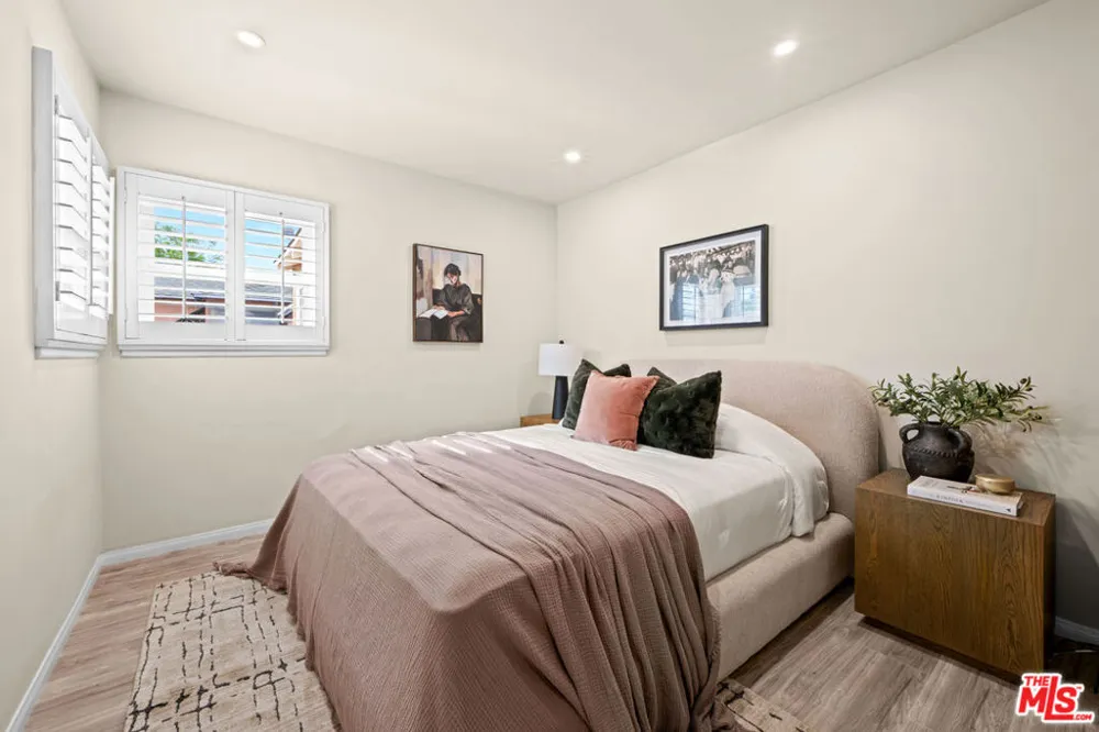 1444 Ontario Street Burbank, CA 91505