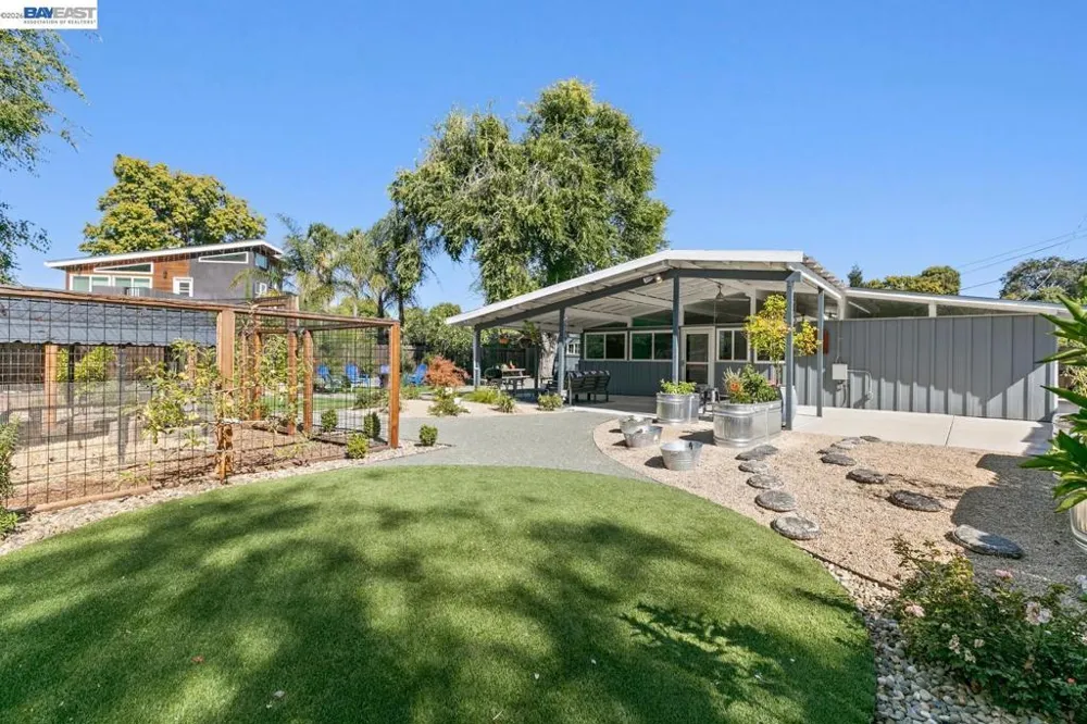 1992 Heaton Circle Concord, CA 94520