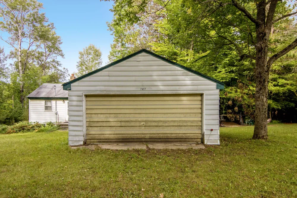 7417 Rushton Road Banks Township, MI 49729