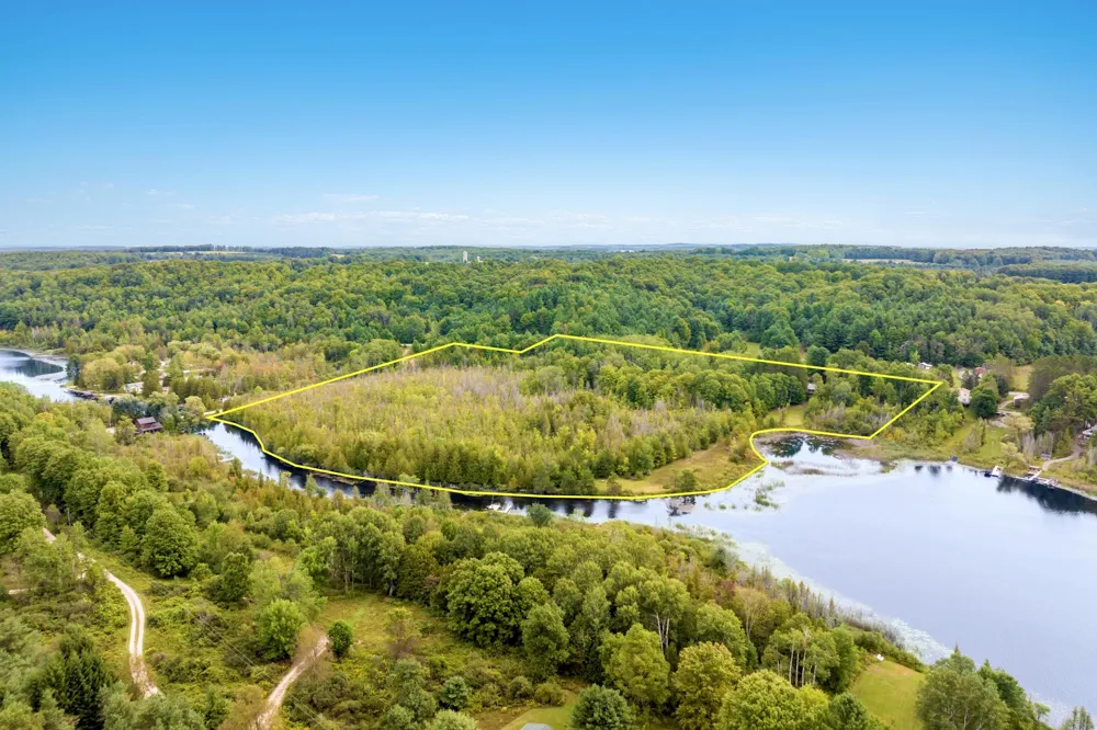 7417 Rushton Road Banks Township, MI 49729