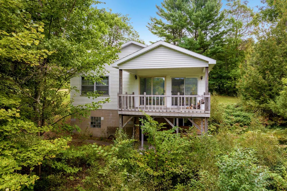 7417 Rushton Road Banks Township, MI 49729