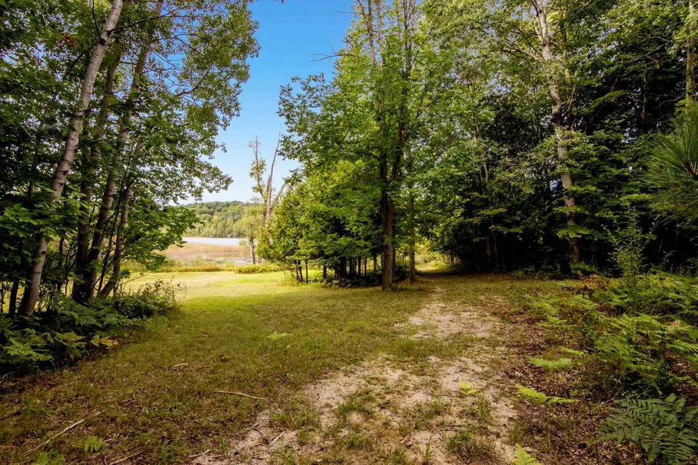 7417 Rushton Road Banks Township, MI 49729