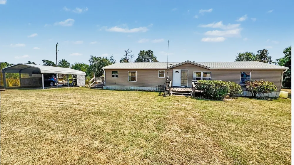 473296 E 825 ROAD Stilwell, OK 74960