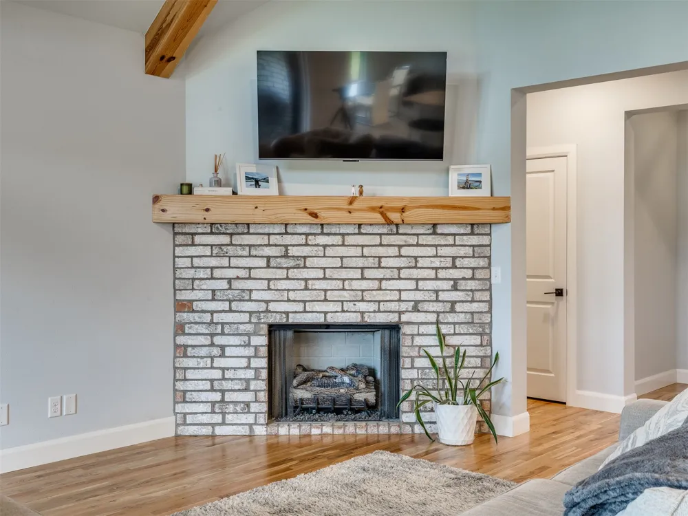 10382 S 293rd EastAvenue Coweta, OK 74429