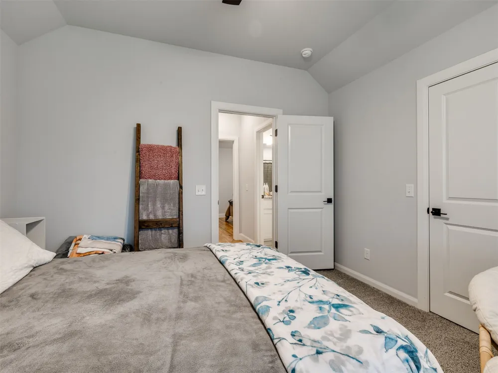 10382 S 293rd EastAvenue Coweta, OK 74429