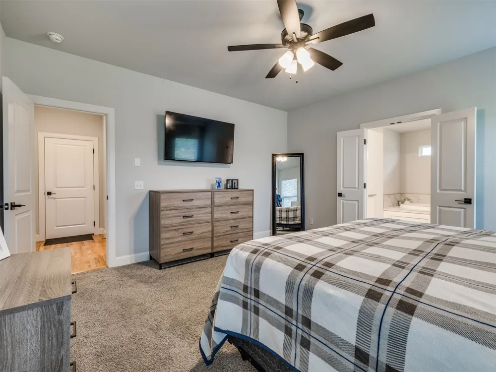 10382 S 293rd EastAvenue Coweta, OK 74429