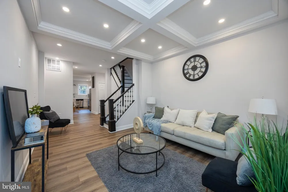 2033 BENTALOU STREET Baltimore, MD 21216