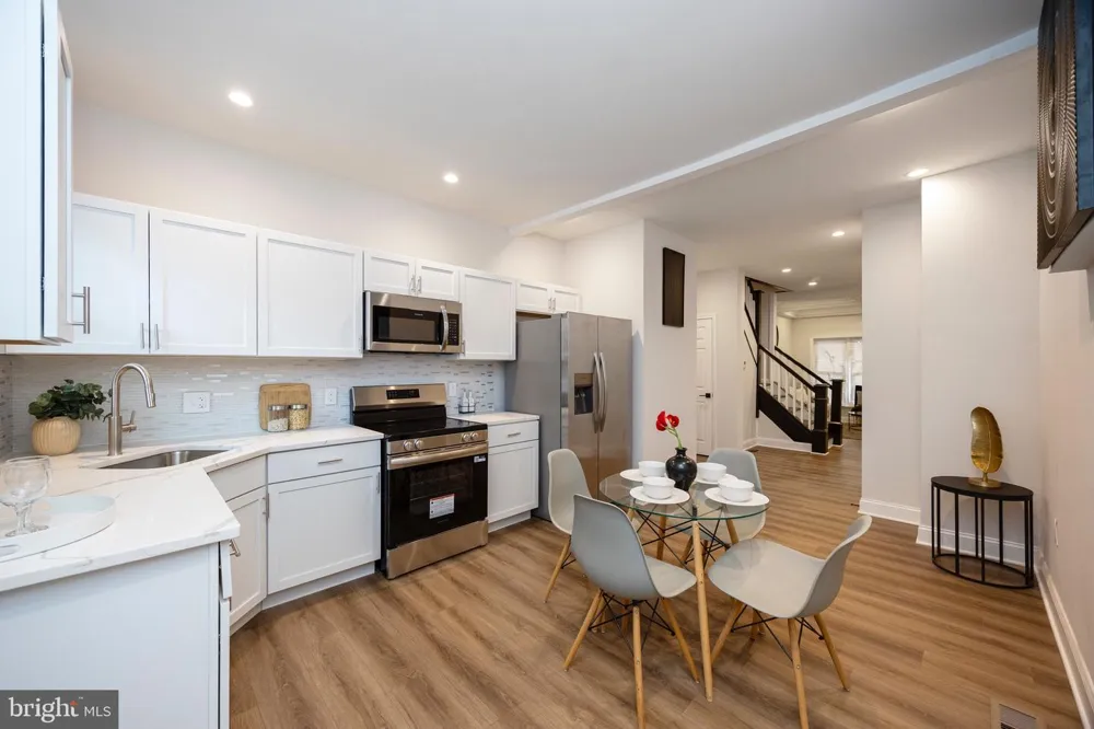 2033 BENTALOU STREET Baltimore, MD 21216