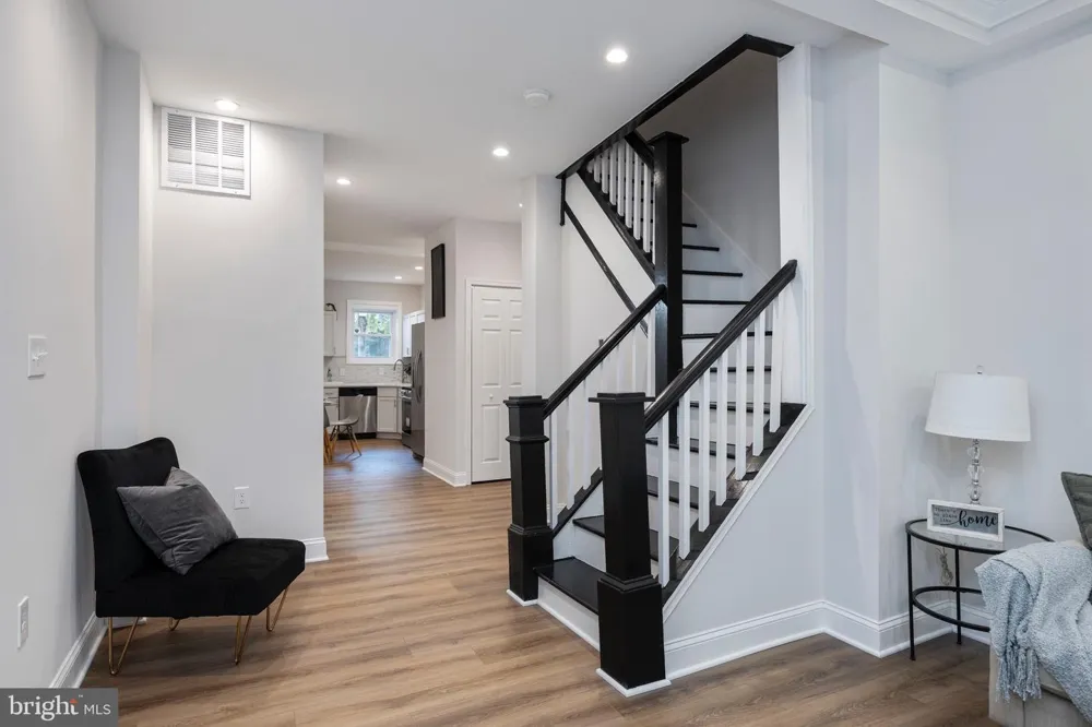 2033 BENTALOU STREET Baltimore, MD 21216