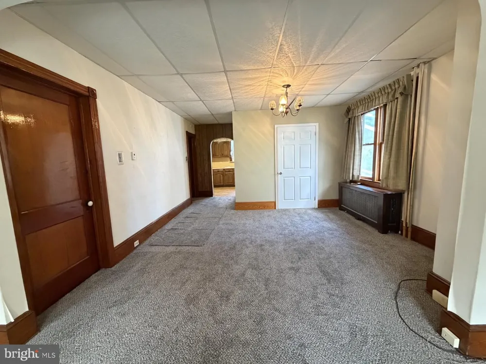 46 E MILL STREET Nesquehoning, PA 18240