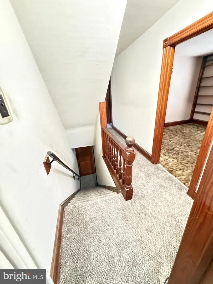46 E MILL STREET Nesquehoning, PA 18240