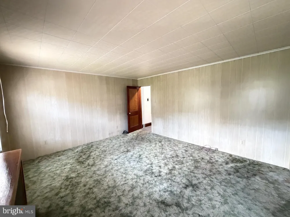 46 E MILL STREET Nesquehoning, PA 18240