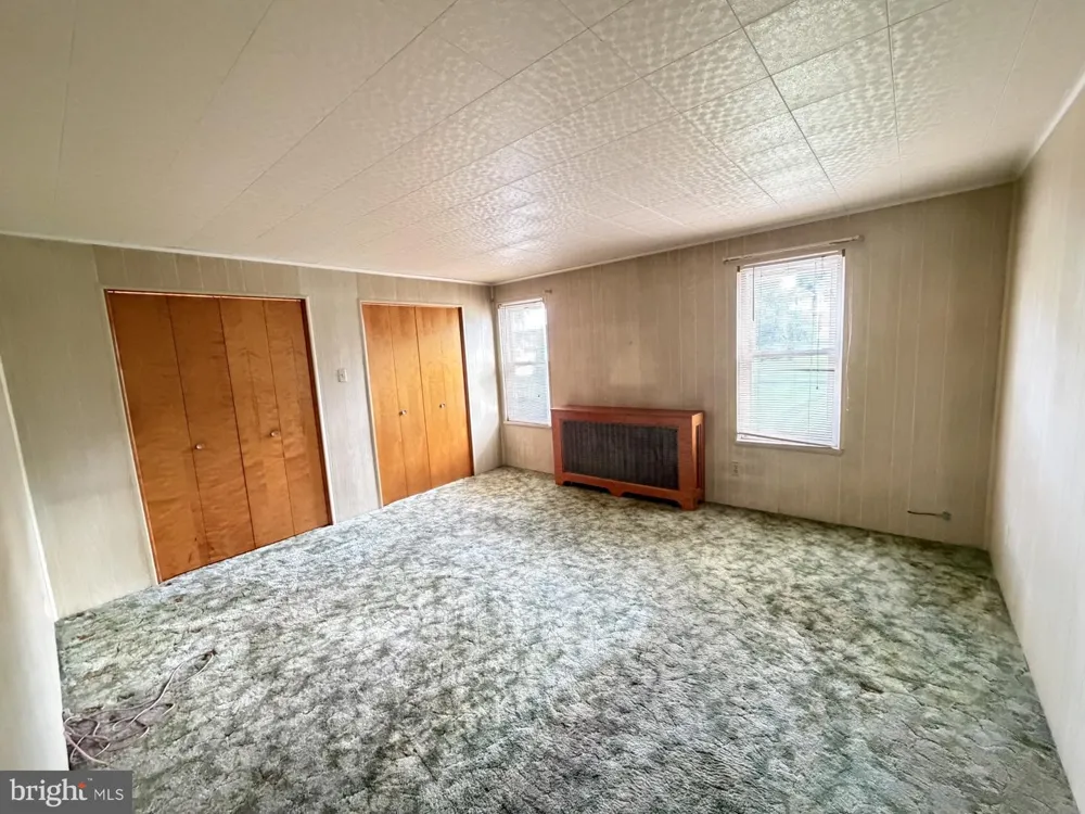 46 E MILL STREET Nesquehoning, PA 18240